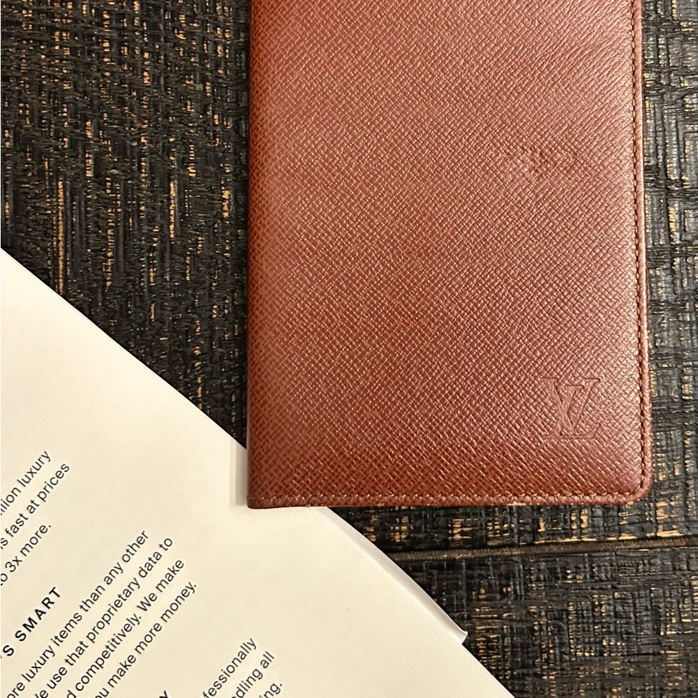 Authentic Louis Vuitton Tiaga card holder